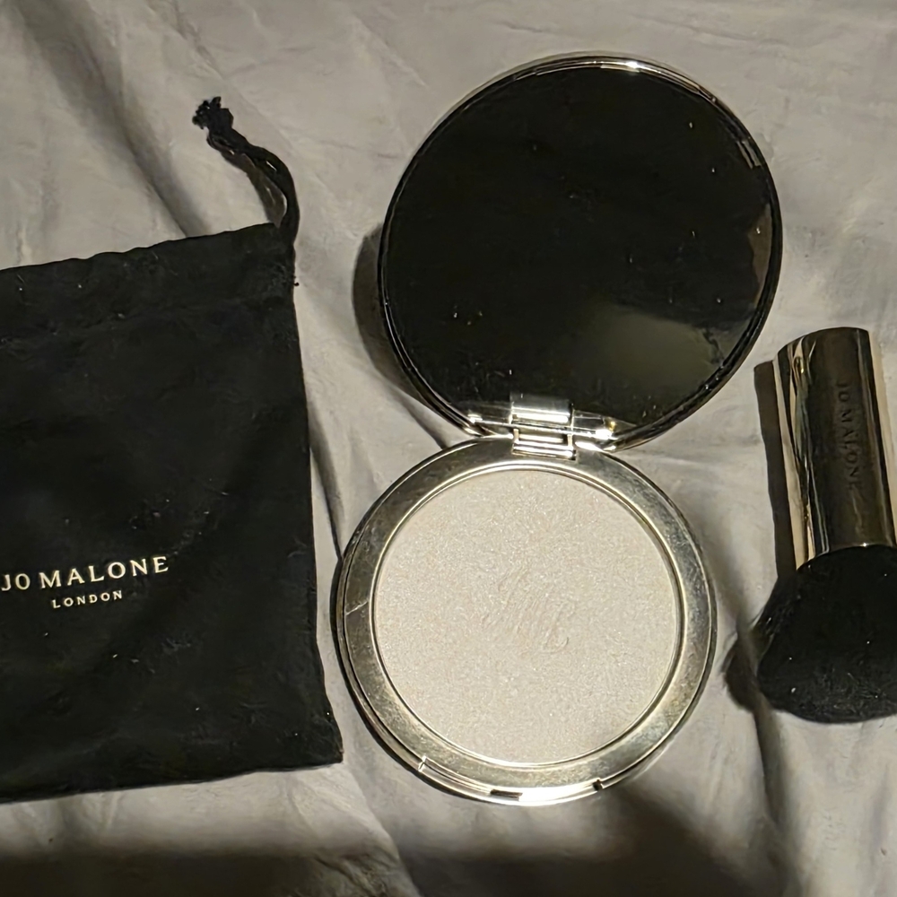 Jo Malone Elegant Body Powder